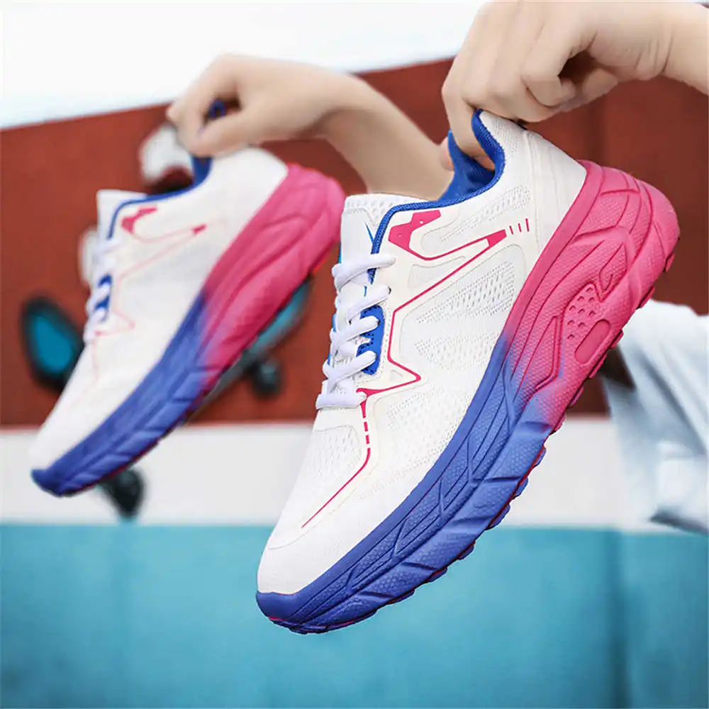 Does Not Slip Size 37 Shoes Si - Streetwear Brand Kit recension och pris